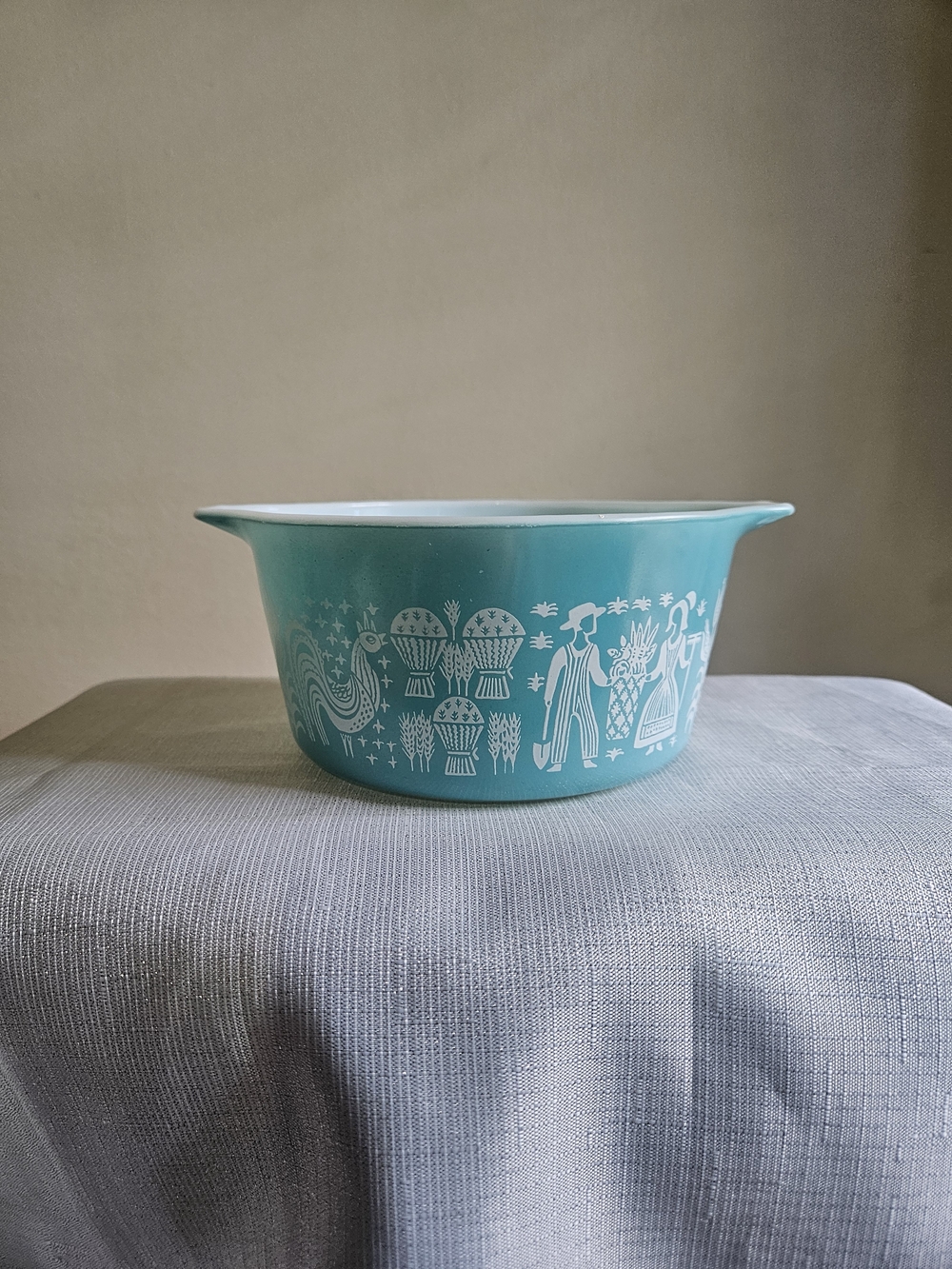 Pyrex 473 Butterprint Round Casserole Dish